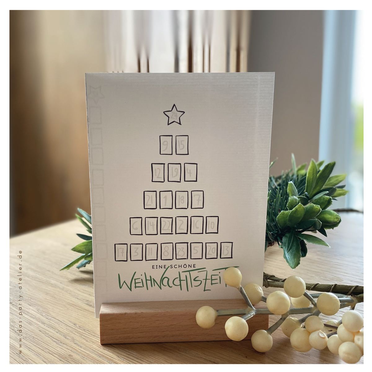 Adventkalender "BAUM" mit Holzaufsteller, versch. Optionen
